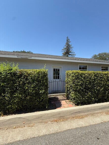 Building Photo - 4003 Garey Ave