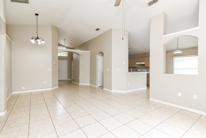 Building Photo - 2404 Black Powder Ln