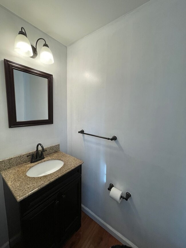 Building Photo - 120 Scottsdale Dr