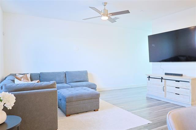 Building Photo - 1020 S Emil Pl