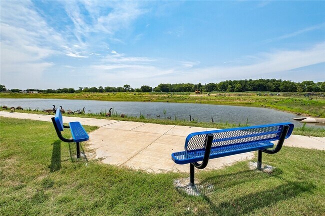 Building Photo - 680 Pacific Ave