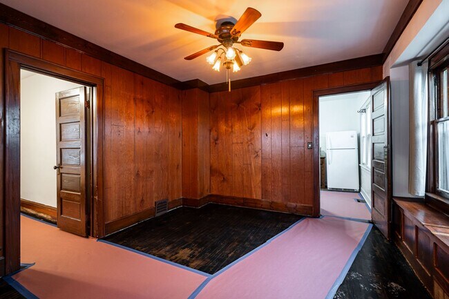 Building Photo - Charming 3-Bed Home in Bayview!  Pets Welcome!