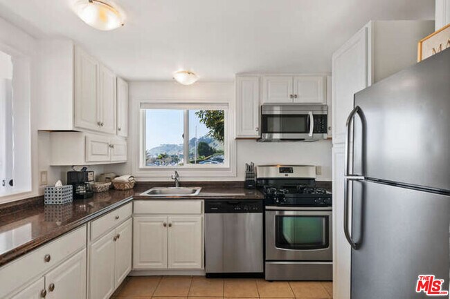 Building Photo - 22609 Pacific Coast Hwy