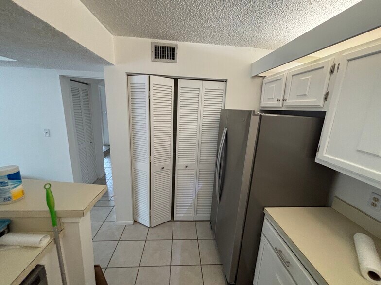 Building Photo - 11866 Quail Run Dr