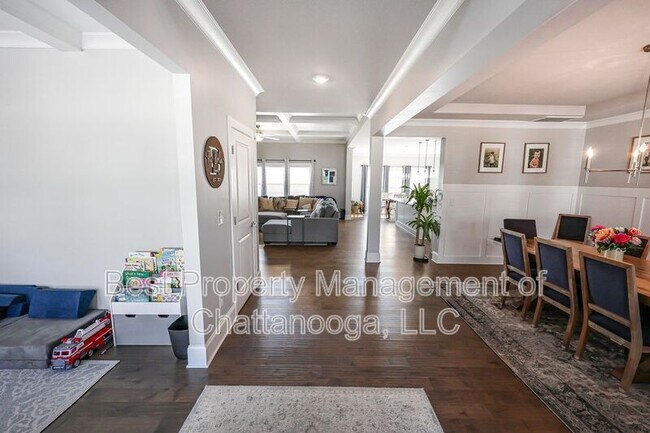 Building Photo - 3331 Grassy Flds Ln