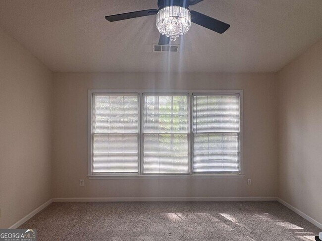 Building Photo - 3105 Binghampton Ln