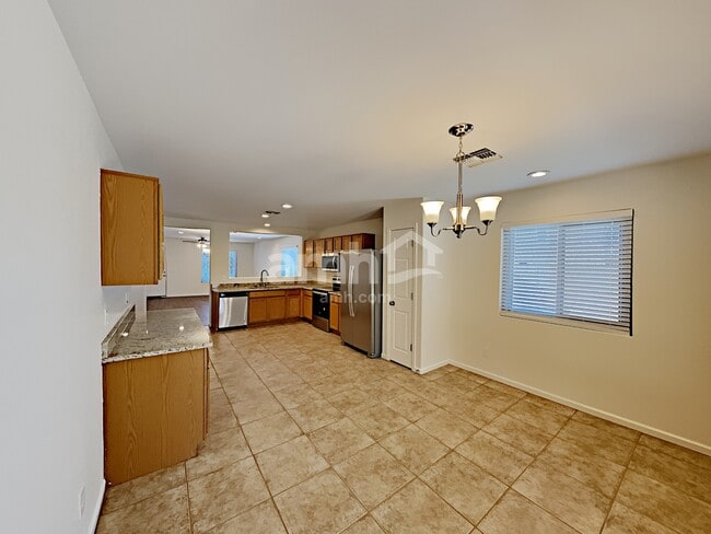 Building Photo - 16213 W Custer Ln