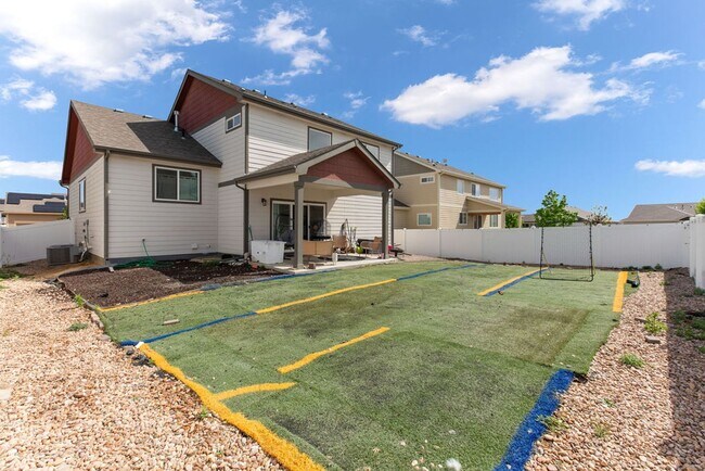 Building Photo - 3 Bedroom 2.1 Bath in West Greeley
