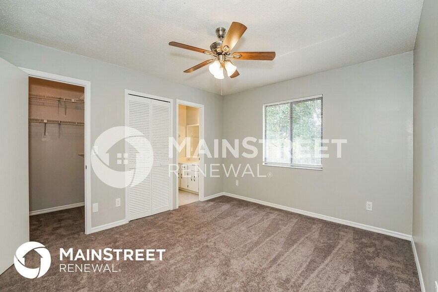 Building Photo - 402 Fleming Ave