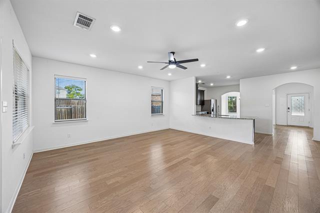 Building Photo - 1613 Weathervane Way