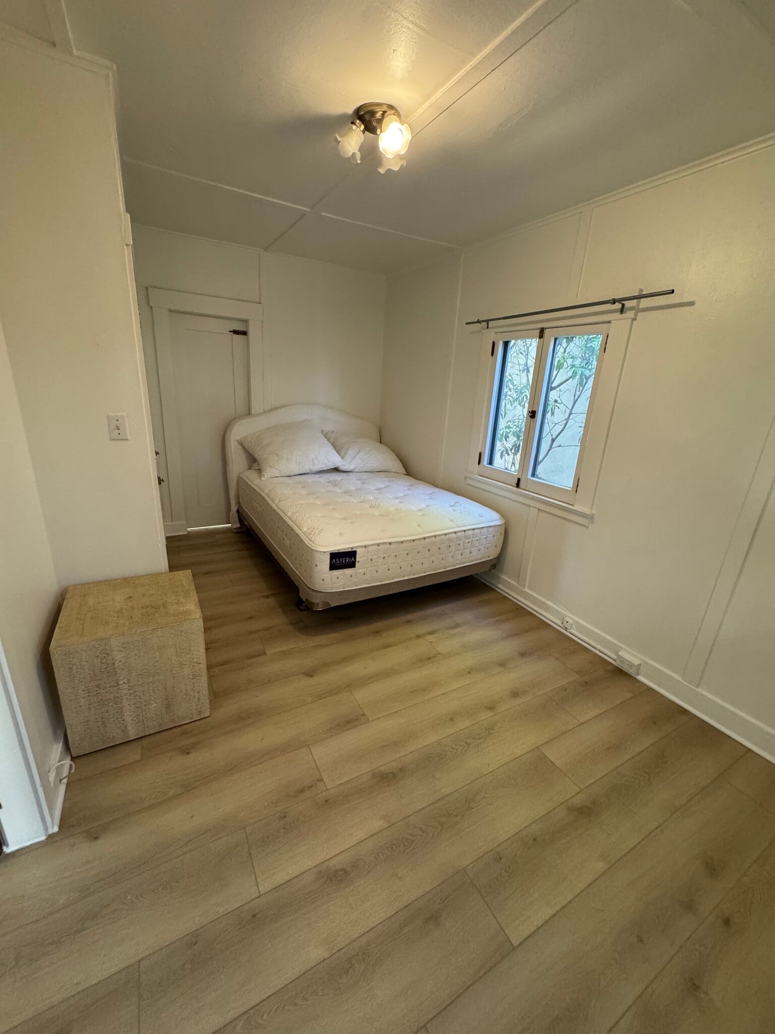 Building Photo - 411 E Anapamu St