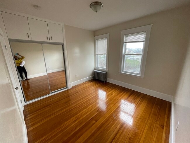 Building Photo - 480 Harvard St