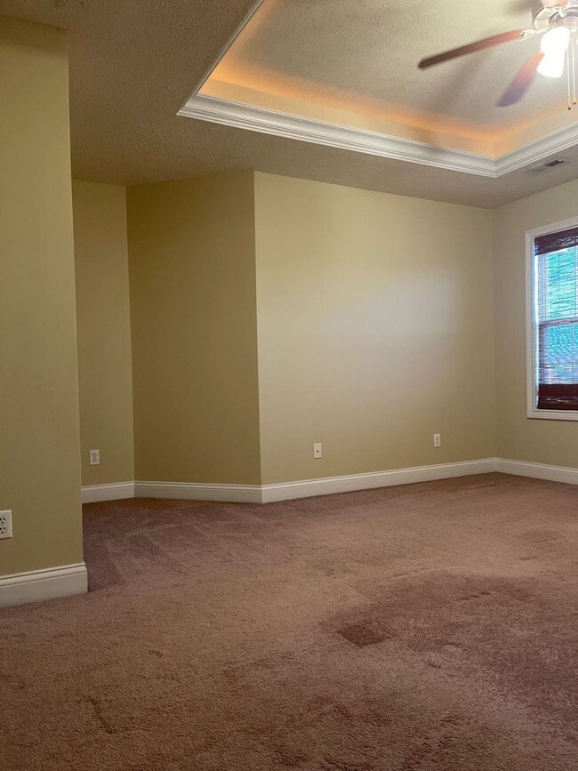 Building Photo - 417 Cabernet Dr
