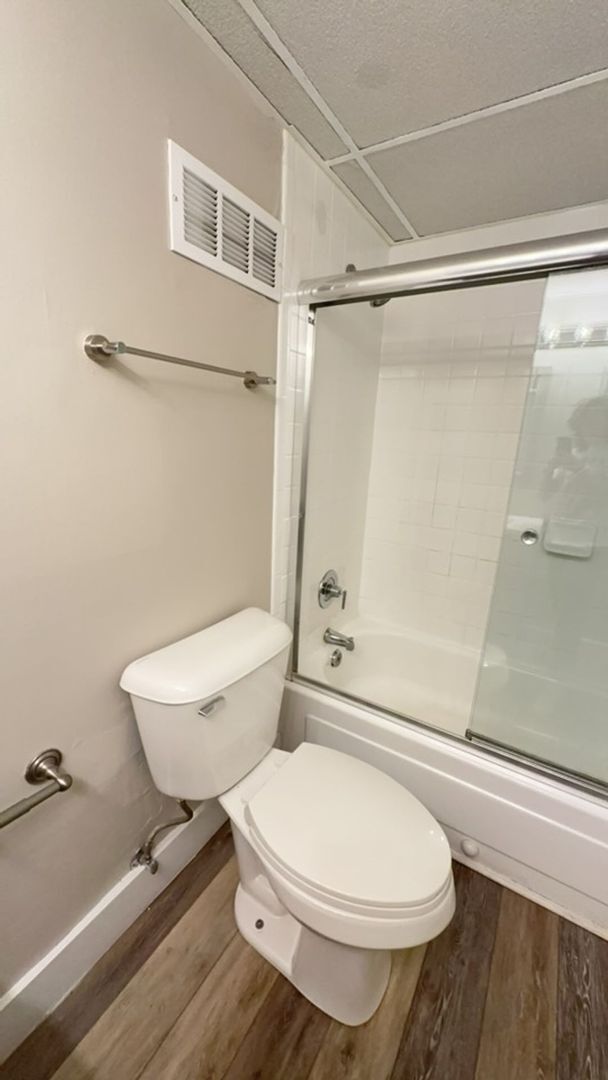 Building Photo - University Towers- FURNISHED 1bd/1ba Apartment #516 ready for you in FALL 2026! $1300 per month