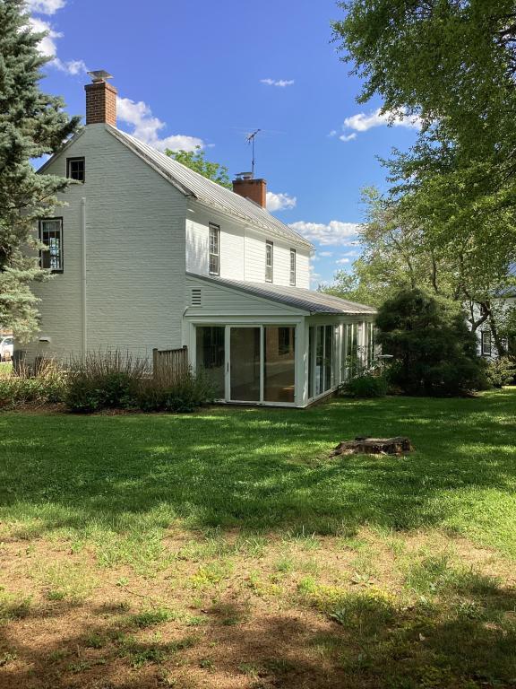 Building Photo - 2839 Uniontown Rd