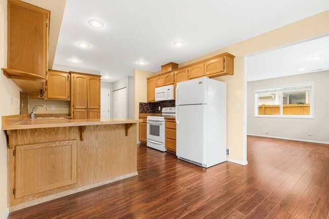 Building Photo - 3225 156th St SW