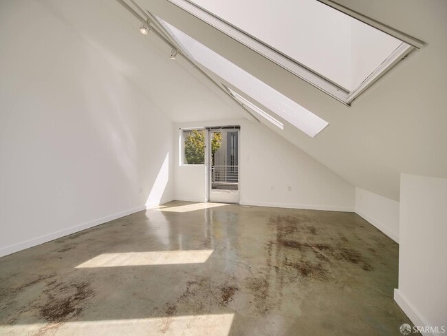 Building Photo - 52 Rausch St