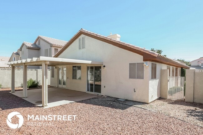 Building Photo - 6716 Rancho Santa Fe Dr