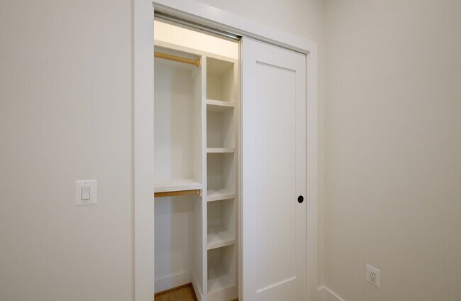 Building Photo - Modern Sophistication in NW/Friendship Heights - BRAND NEW 2BR/2BA w/ Private Parking