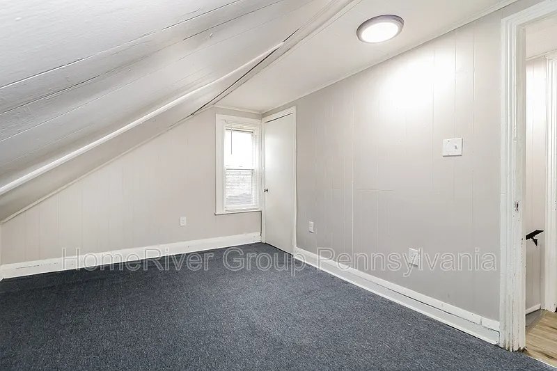 Building Photo - 4928 Wakefield St