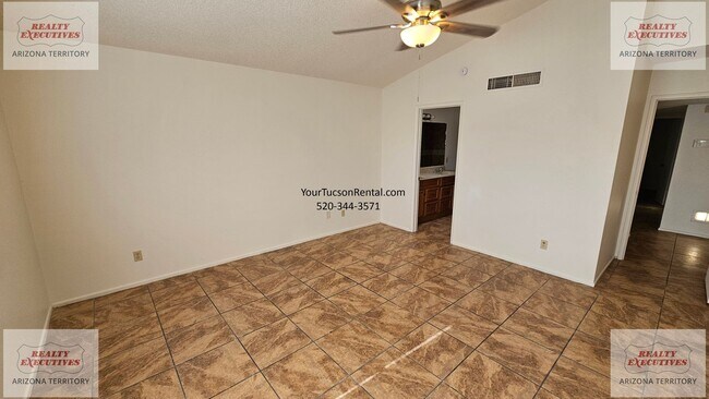 Building Photo - 1st Ave & Irvington Rd area 3 bedroom with AC