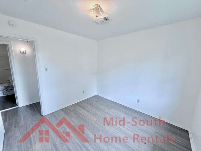 Building Photo - 5057 Gill Rd