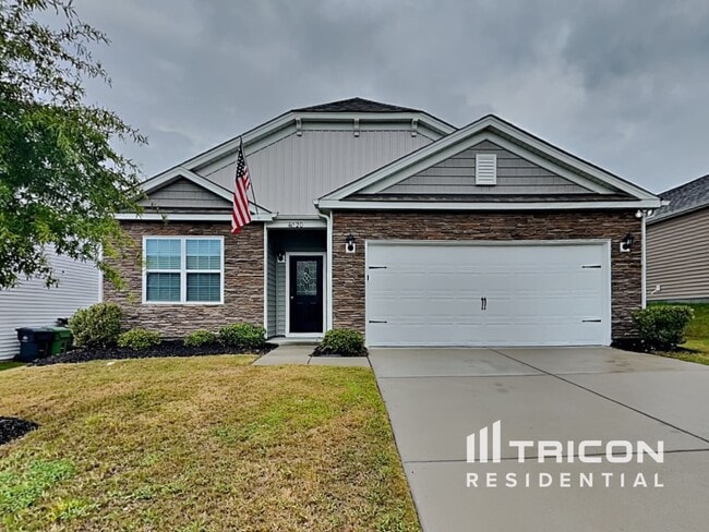 Building Photo - 4020 Lampasas Ln