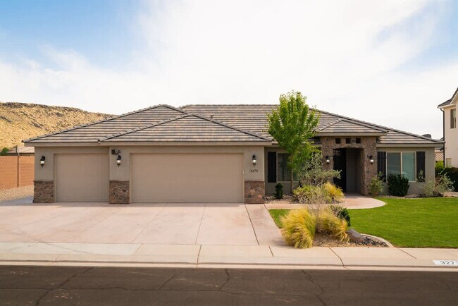 Building Photo - 3273 2530 S