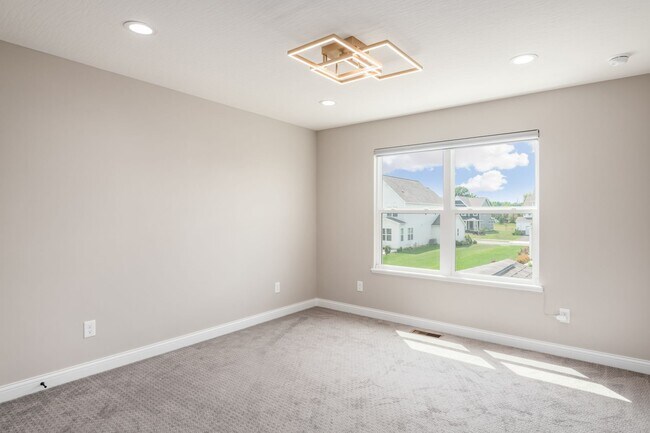 Building Photo - 3387 Logsdon Lp