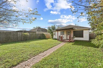 Building Photo - Adorable Two Bedroom in Pearland!