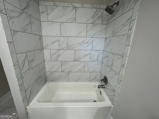 Building Photo - 6104 Blair St NE