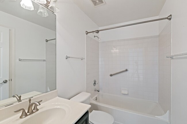 Building Photo - 2604 Sheehan Ct