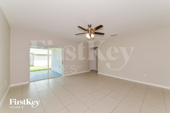 Building Photo - 4526 Birdsong Dr