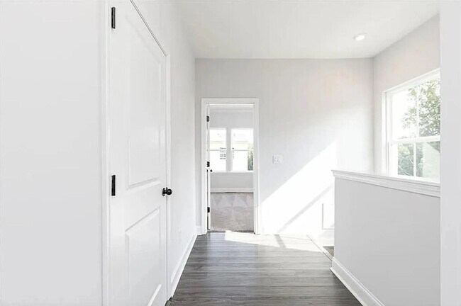 Building Photo - Newly Constructed 2/4 Townhome in Grant Park Directly on the Atlanta BeltLine!