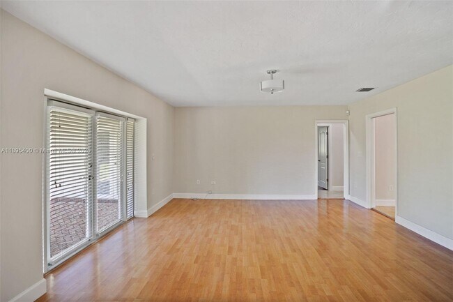 Building Photo - 8340 SW 83rd St