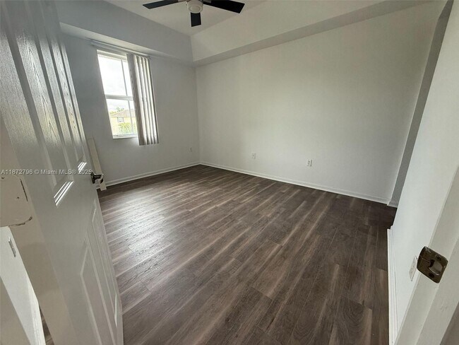 Building Photo - 11202 NW 83rd St