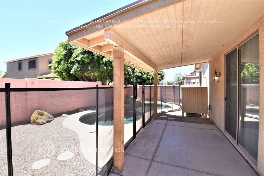 Building Photo - 11379 W Pima St