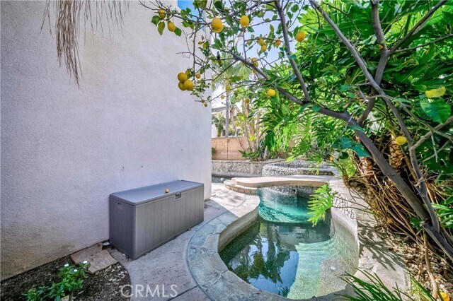 Building Photo - 16252 Fieldcrest Ct