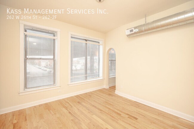 Building Photo - 262 W 26th St