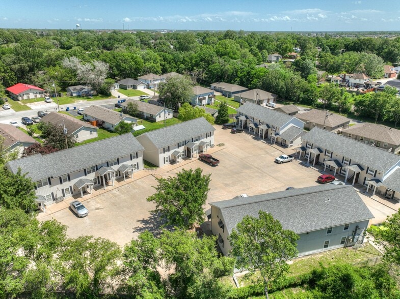 Building Photo - Sanibel Executive Suites