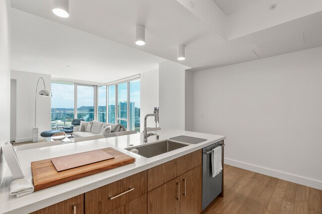 Building Photo - 629 Ke’eaumoku St