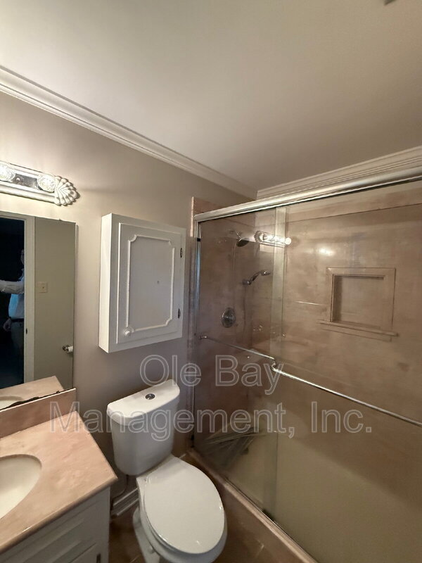 Building Photo - 1041 Choctaw Bluff Rd