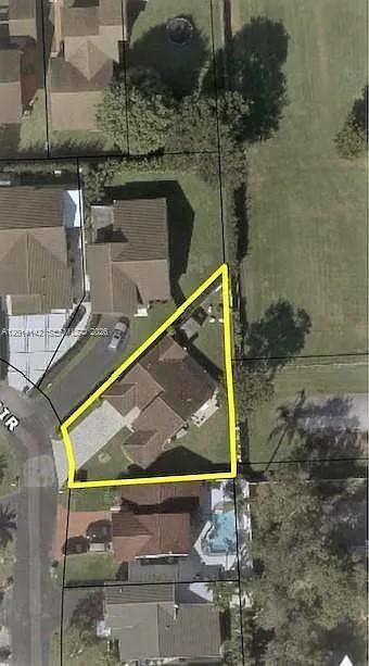 Building Photo - 7168 SW 103rd Ct