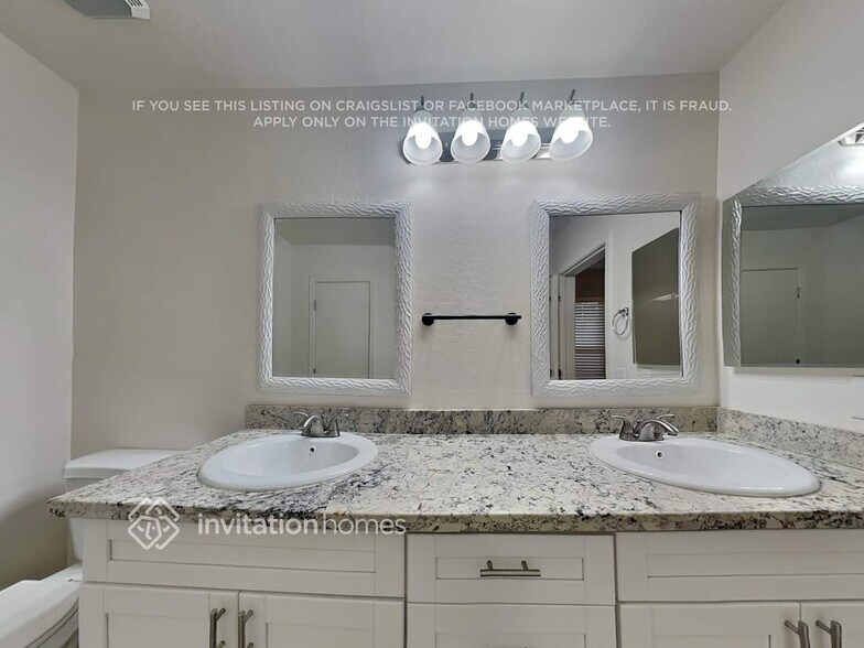 Building Photo - 3127 W Alta Vista Rd