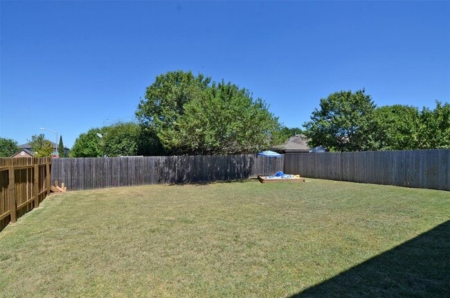 Building Photo - 2514 Byfield Dr