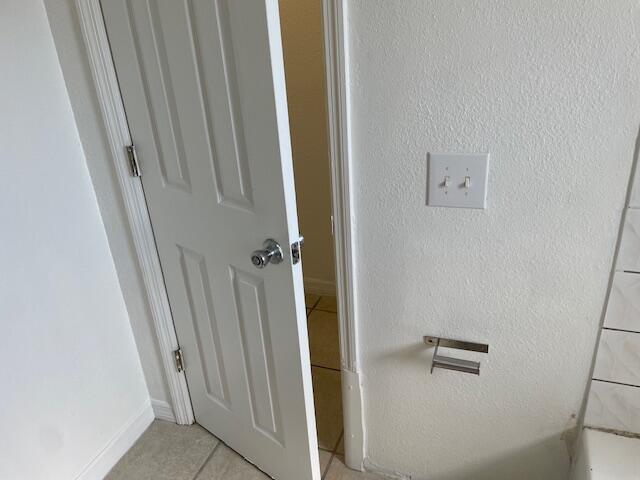 Building Photo - 2322 Stone St