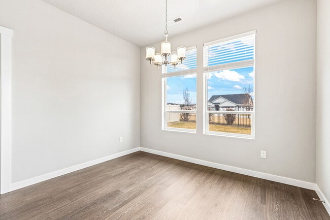 Building Photo - 6852 S Birch Creek Ave