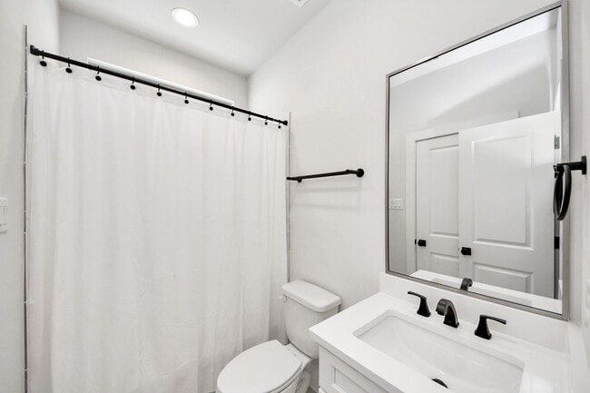 Building Photo - 5502 Wheatley St