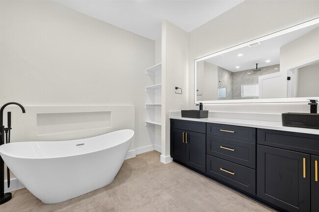 Building Photo - 12315 New Jordan Ln