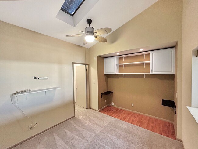 Building Photo - Beautiful 4BD/2BA W/ 2-Car Garage, AC, and...
